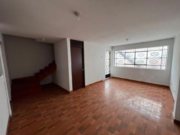VENDO CASA DE 3 DPTOS. + AZOTEA URB. LAS MALVAS CALLAO