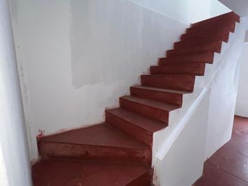 VENDO CASA DE 3 DPTOS. + AZOTEA URB. LAS MALVAS CALLAO