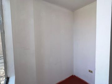 VENDO CASA DE 3 DPTOS. + AZOTEA URB. LAS MALVAS CALLAO