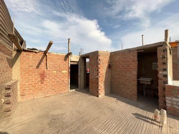 VENDO CASA DE 3 DPTOS. + AZOTEA URB. LAS MALVAS CALLAO