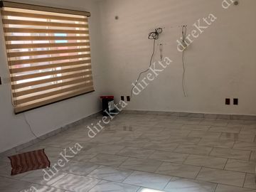 Oportunidad única: Casa con seguridad cerca de Constituyentes QRO. Cond. CASA MAGNA