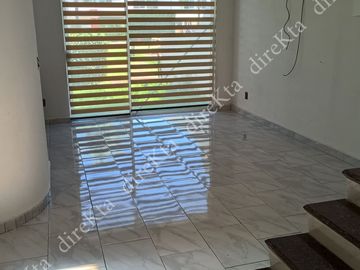 Oportunidad única: Casa con seguridad cerca de Constituyentes QRO. Cond. CASA MAGNA