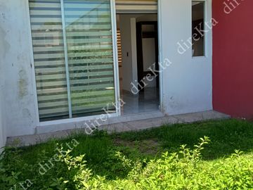 Oportunidad única: Casa con seguridad cerca de Constituyentes QRO. Cond. CASA MAGNA