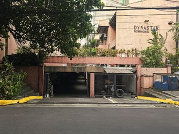 3BR with Maids and Parking in Malate near Ermita, Binondo, Makati