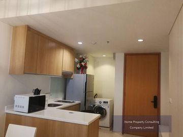 Condo for Sale: Villa Asoke Only 120 meters (2-min walk) to MRT Phetchaburi Prime location in the heart of the city, ideal for living or investment