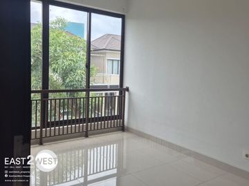 Disewakan Rumah Cluster Ilustria The Eminent BSD City Tangerang Bagus Murah Siap Huni Lokasi Nyaman Strategis
