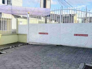 Casa Rentera de VENTA, Unica oportunidad a 1 cuadra de la Av. Mariscal Sucre