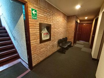 Alquiler Miraflores PARDO - Oficina de 1 Ambiente + 1 Baño - Área: 38.39m²