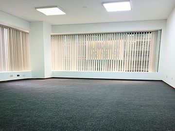 Alquiler Miraflores PARDO - Oficina de 1 Ambiente + 1 Baño - Área: 38.39m²