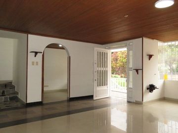 VENDO CASA EN BATAN
