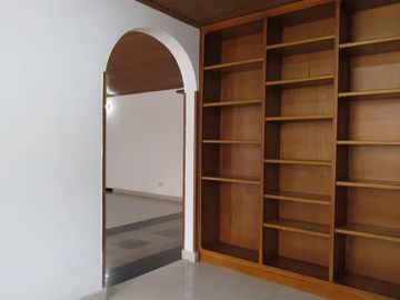 VENDO CASA EN BATAN
