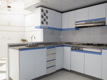 VENDO CASA EN BATAN