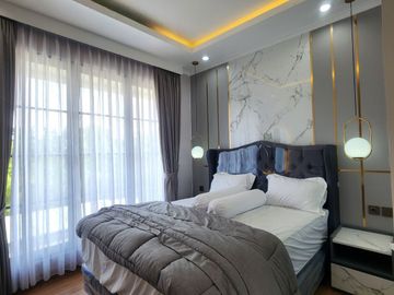 Townhouse Cantik American Classic Area Cirendeu Tangerang Selatan