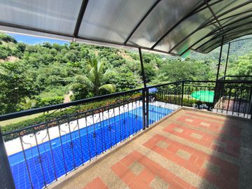 VENTA DE FINCA VACACIONAL EN EL GAITERO – SOPETRÁN, ANTIOQUIA