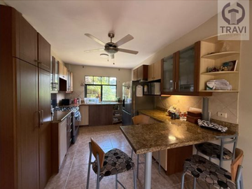 VENTA CASA EN URB. LAGO CAPEIRA -NORTE DE GUAYAQUIL