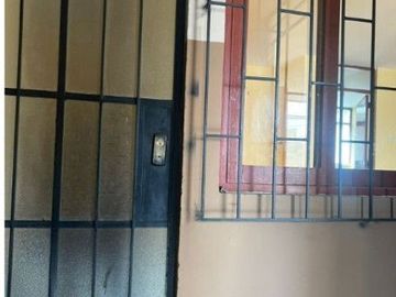 OFERTA VENDO CASA MAS DPTO 2.º piso, y 3.er piso  INDEP. URB INFANTAS COMAS !!!!,