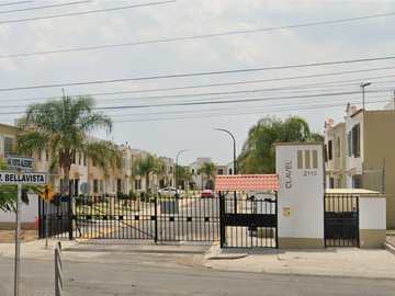 HERMOSA CASA EN QUERETARO TE ESTA ESPERANDO