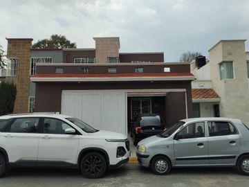 CASA EN VENTA EN PACHUCA