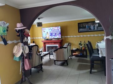CASA EN VENTA EN PACHUCA