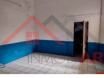 EN VENTA CASA EXCELENTE UBICACIÓN EN CÓRDOBA CENTRO