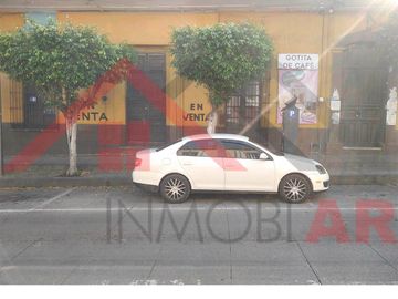 EN VENTA CASA EXCELENTE UBICACIÓN EN CÓRDOBA CENTRO