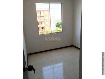 VENDO APARTAMENTO EN LA HACIENDA