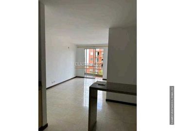 VENDO APARTAMENTO EN LA HACIENDA