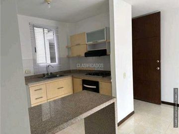 VENDO APARTAMENTO EN LA HACIENDA