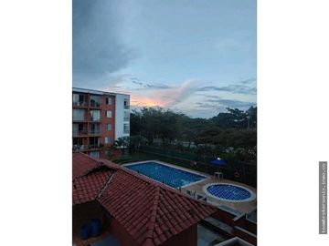 VENDO APARTAMENTO EN LA HACIENDA