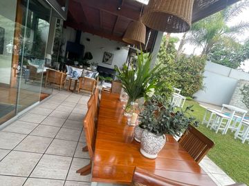 Venta de hermosa casa en La Planicie