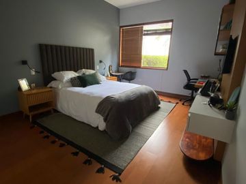 Venta de hermosa casa en La Planicie