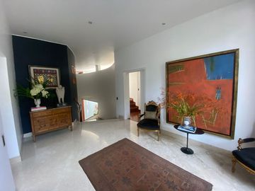 Venta de hermosa casa en La Planicie