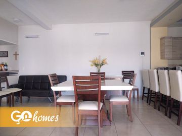 Casa en venta en Tequisquiapan, Terreno de 446 m2, bien ubicada