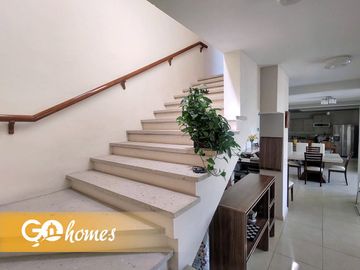 Casa en venta en Tequisquiapan, Terreno de 446 m2, bien ubicada