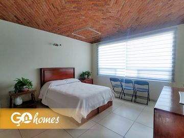Casa en venta en Tequisquiapan, Terreno de 446 m2, bien ubicada