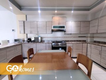 Casa en venta en Tequisquiapan, Terreno de 446 m2, bien ubicada