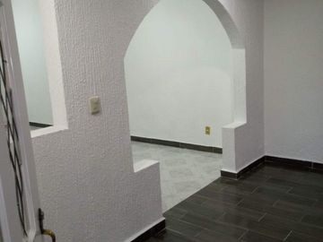 CASA EN VENTA EN RESIDENCIAL CALACOAYA, ATIZAPÁN DE ZARAGOZA.