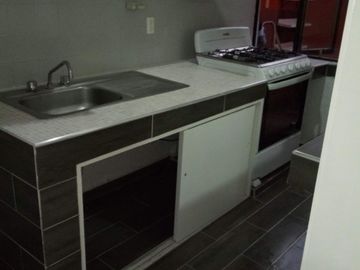 CASA EN VENTA EN RESIDENCIAL CALACOAYA, ATIZAPÁN DE ZARAGOZA.