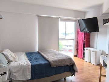 Vendo por  Viaje Lindo Dpto. Flat  73 m²  en Alejandro Iglesias c/Villa Militar