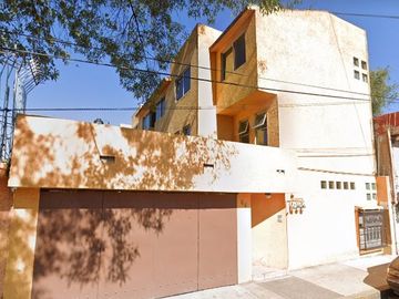 CASA EN REMATE, COLEGIO DE LA CARIDAD, EX-HACIENDA DE SAN JUAN DE DIOS, TLALPAN, CDMXL