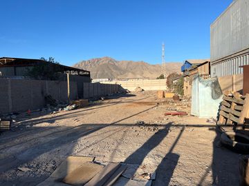 EXCELENTE TERRENO, GALPÓN Y CASA-BARRIO INDUSTRIAL PAIPOTE