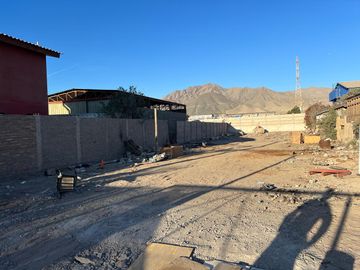 EXCELENTE TERRENO, GALPÓN Y CASA-BARRIO INDUSTRIAL PAIPOTE