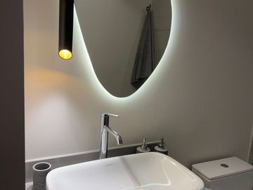 Venta Departamento Nuevo, Av. República del Salvador