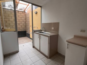 CASA EN VENTA - VILLA CLUB 3