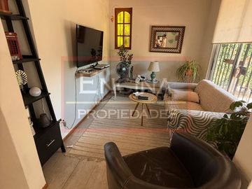 VENDO Oprtunidad Rebajada Casa 4 dormitorios. La Reina