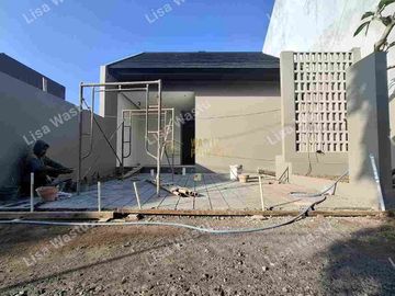 RUMAH BARU SIAP HUNI DEKAT CANDI SAMBISARI