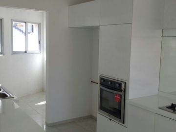 CASA EN VENTA EN FRACC. AQUA I, RESIDENCIAL LAGO ESMERALDA.