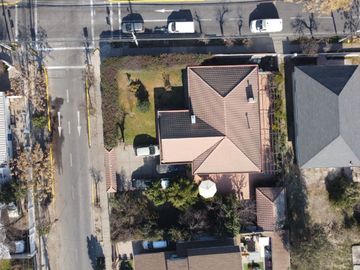 VENDO REBAJADA Casa Gran Terreno, 4 dormitorios. Maipu
