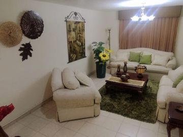 VENTA DE CASA EN 2DO ANILLO FRACCIONAMIENTO RIO SAN PEDRODE LAS MEJORES UBICACIONES DE LA CIUDAD