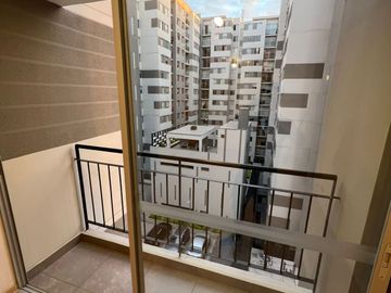 Vive en el Piso 13 Frente al MTC: Dpto. Flat Completo por Solo $70,000